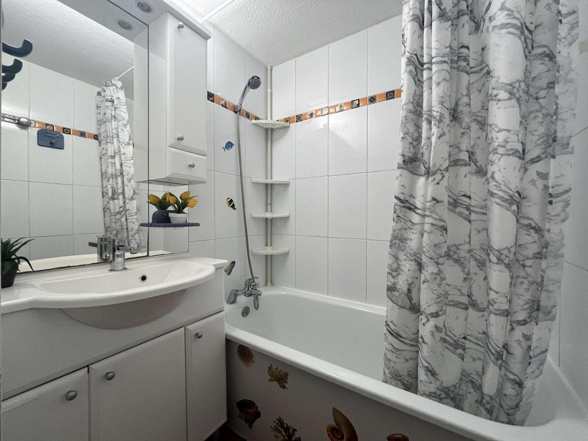 Maison 2 Pieces/Mezzanine, 6 Couchages, Terrasse Spacieuse, Piscine Et Parking Prive A Gruissan - Fr-1-229-332 מראה חיצוני תמונה